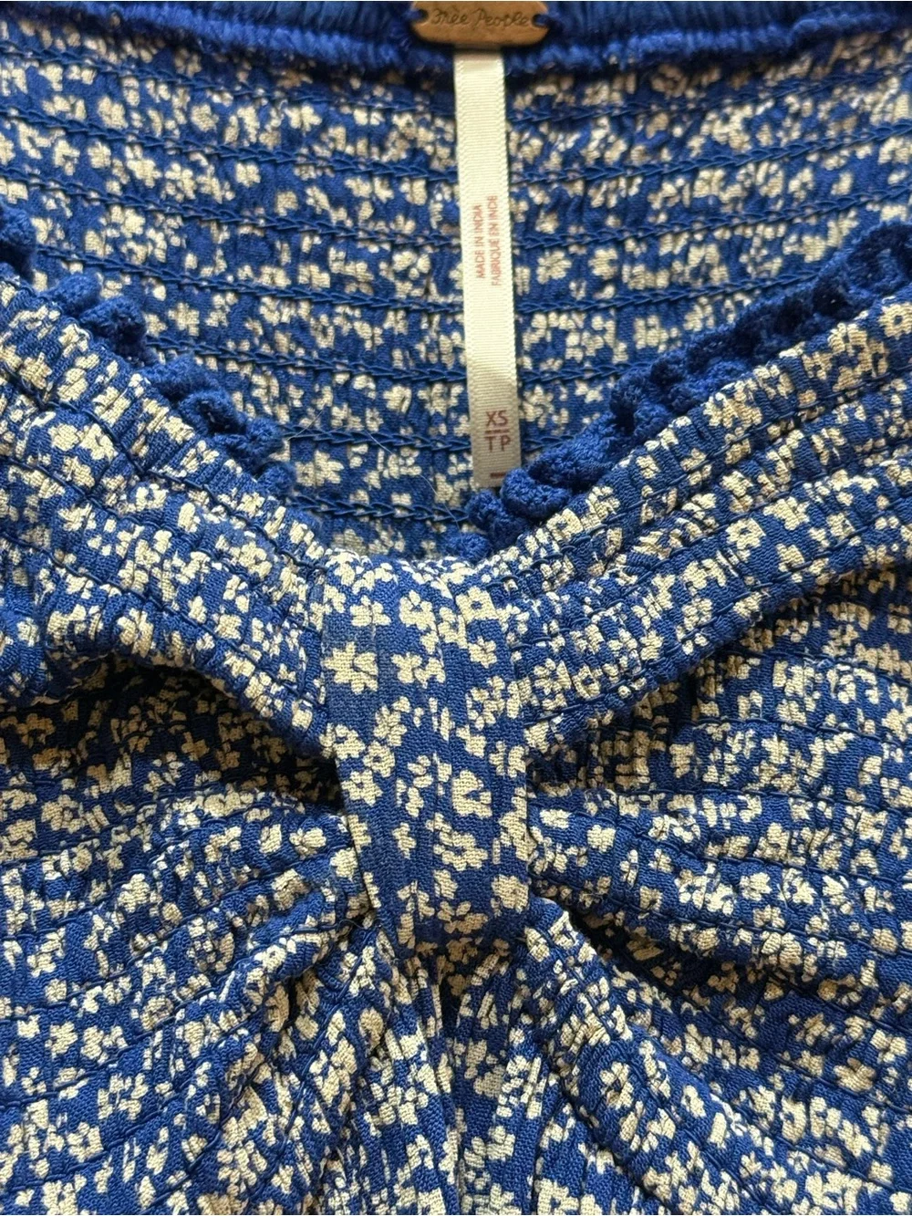 Free People Boho Babydoll Top XS Smocked Sweetheart Lace Puff Sleeve NWOT